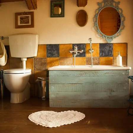 Monterossino Bed and breakfast *